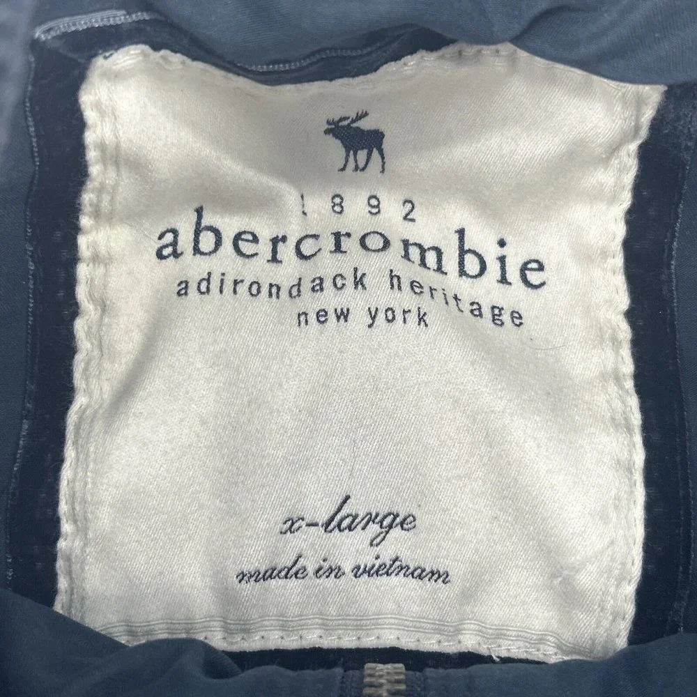 Girl's‎ Youth abercrombie Adirondack Heritage Puffer Vest Blue XL
